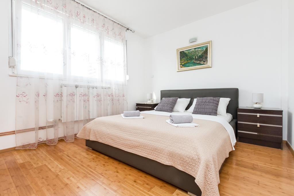 Comfortable Apartment Split Habitación foto